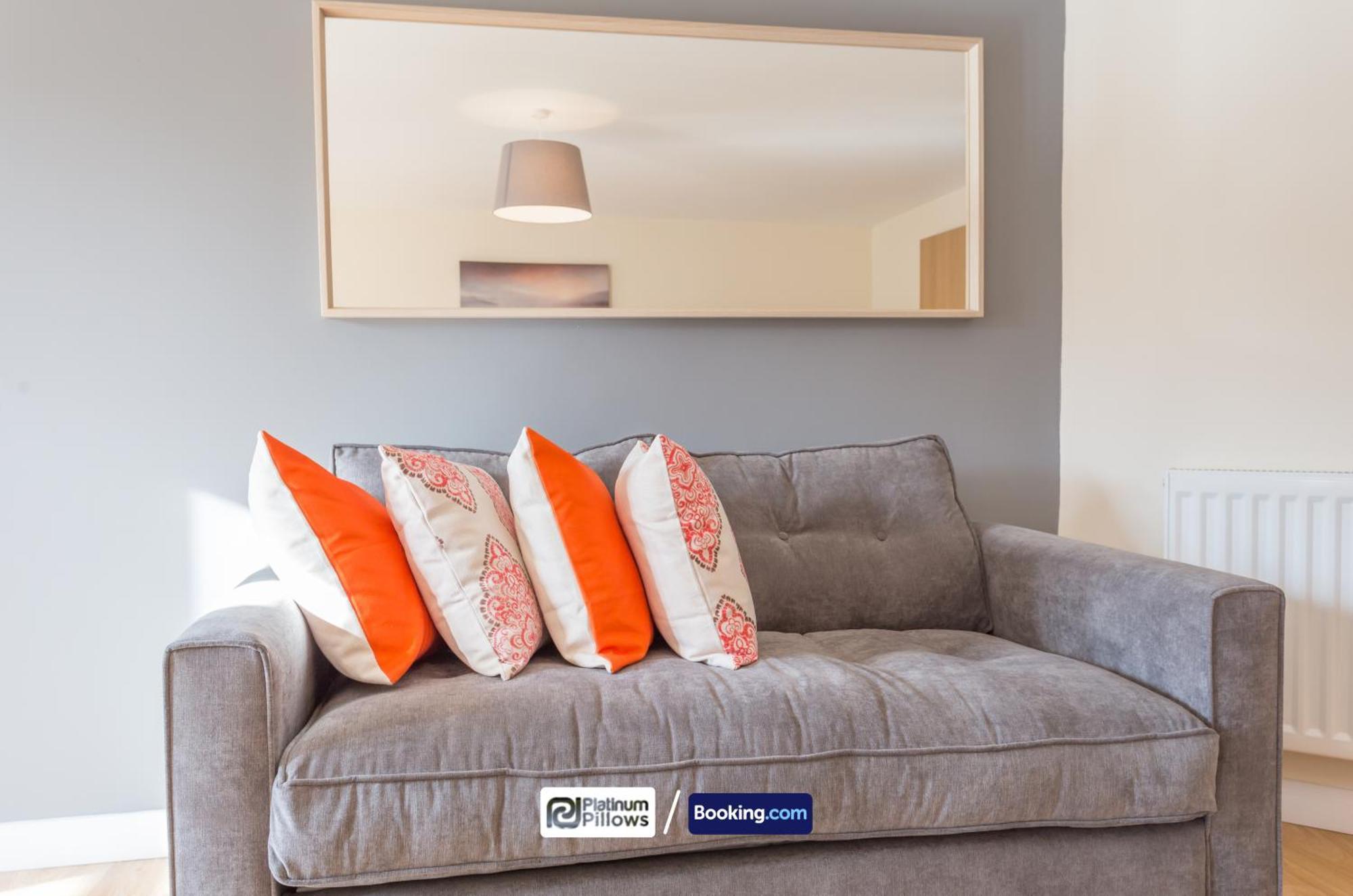 Modern Oxford 2 Bedroom Apartments, Families & Contractor Accommodation, Near John Radcliffe Hospital Exterior foto