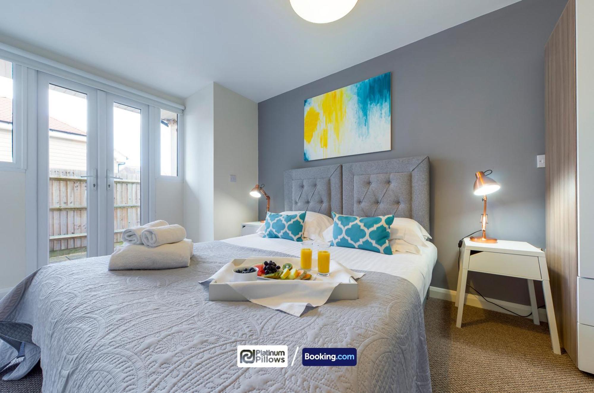 Modern Oxford 2 Bedroom Apartments, Families & Contractor Accommodation, Near John Radcliffe Hospital Exterior foto