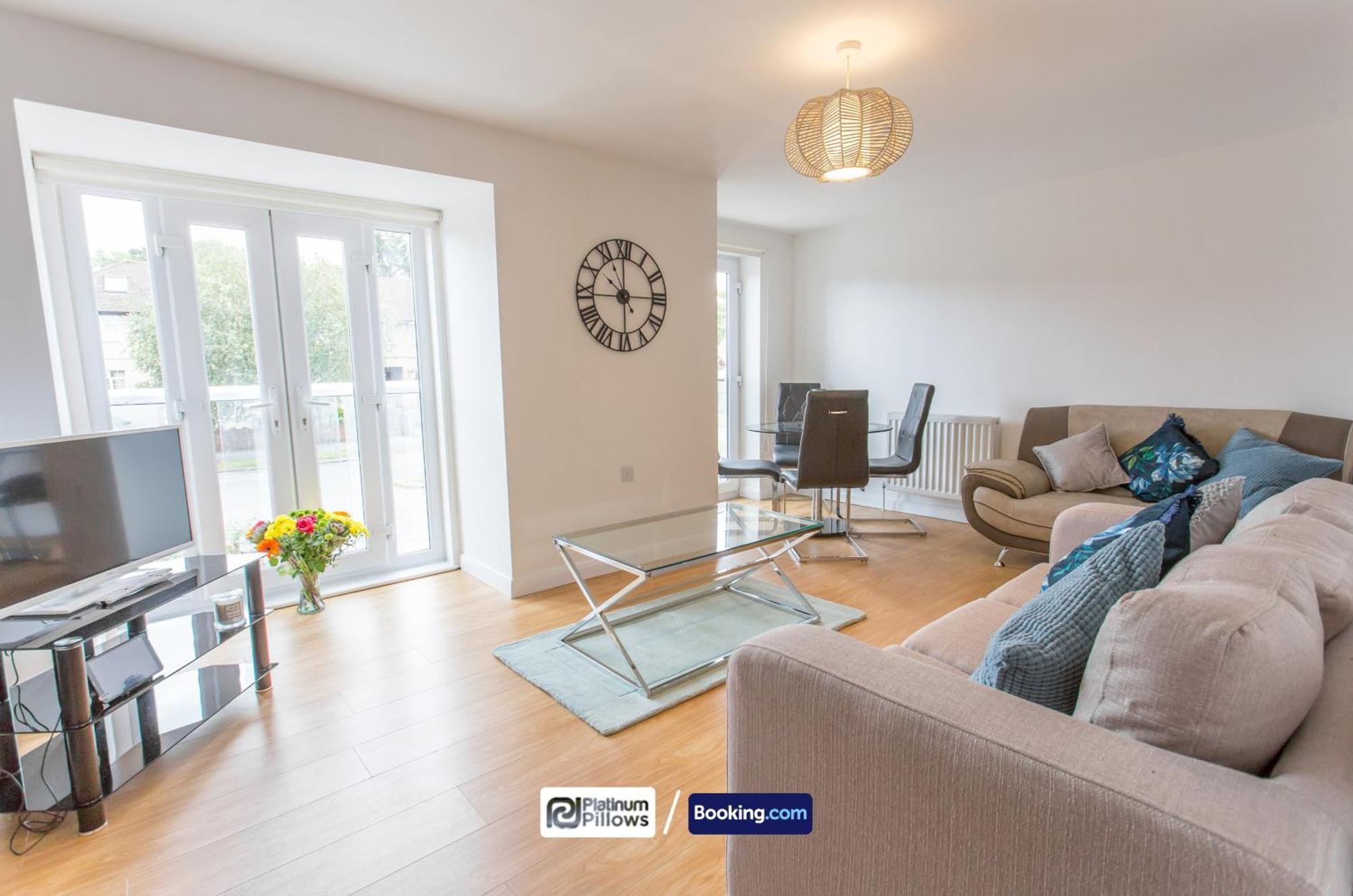 Modern Oxford 2 Bedroom Apartments, Families & Contractor Accommodation, Near John Radcliffe Hospital Exterior foto