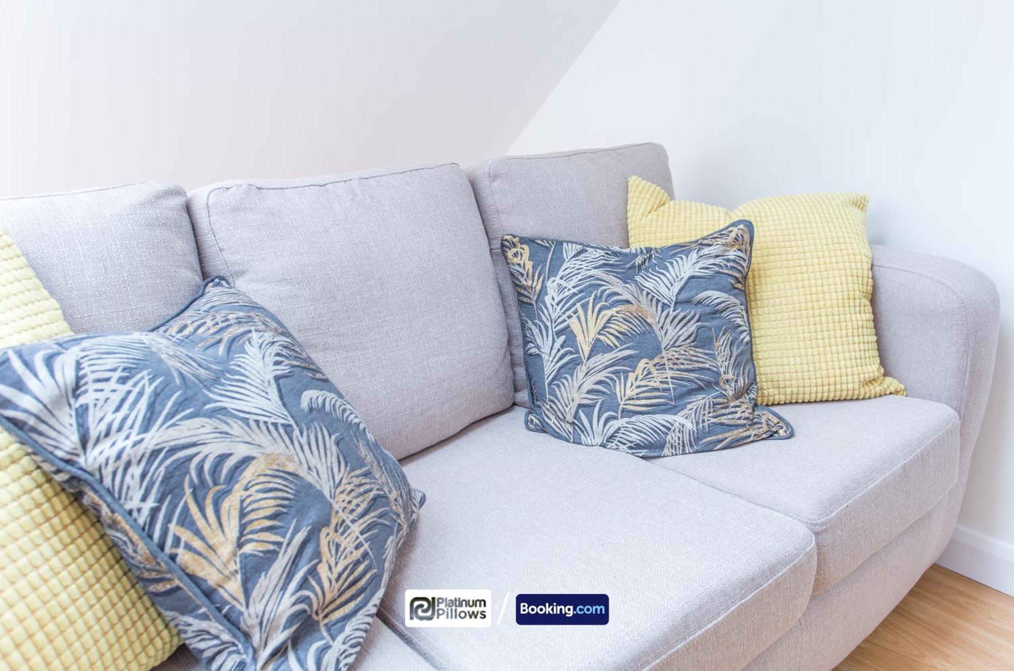 Modern Oxford 2 Bedroom Apartments, Families & Contractor Accommodation, Near John Radcliffe Hospital Exterior foto